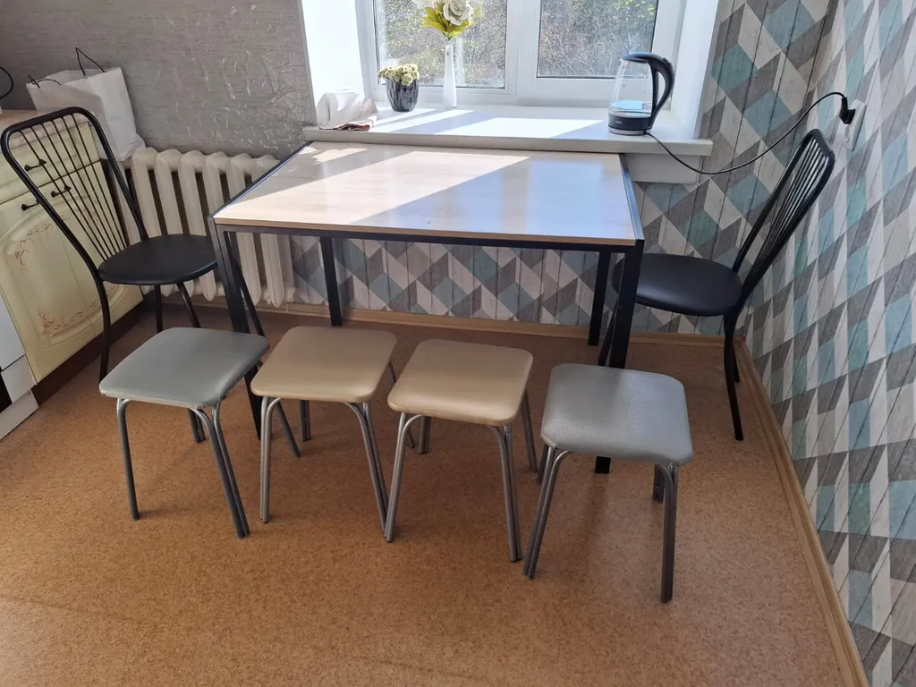 Квартира Две раздельные комнаты и балкон — Омск