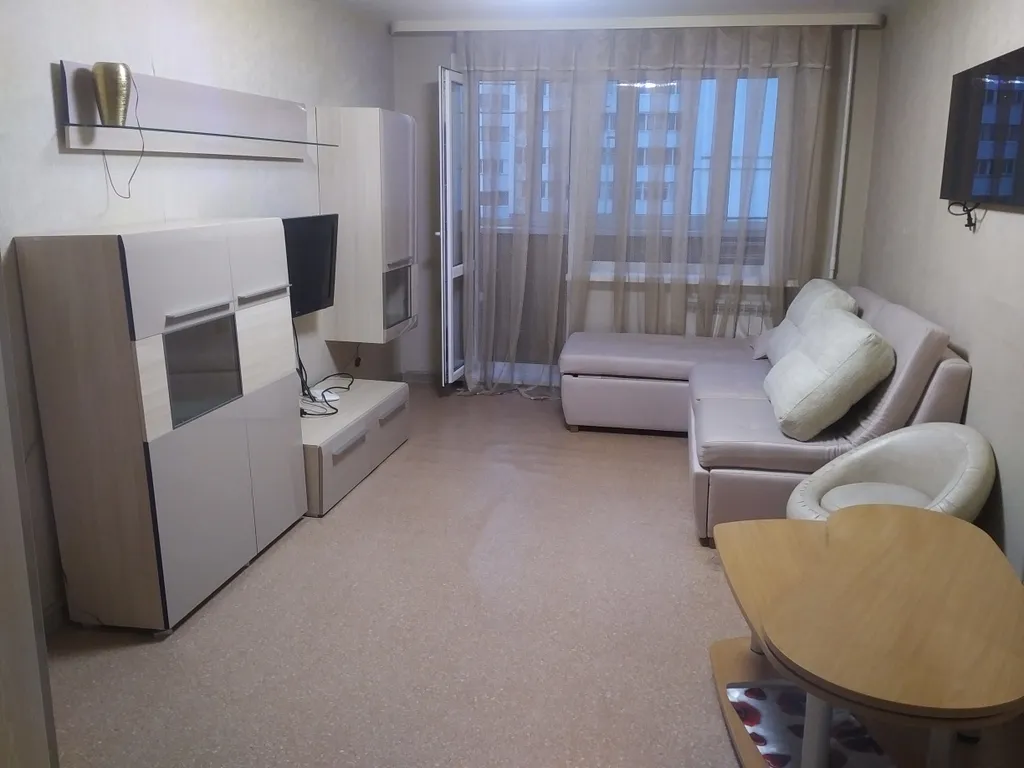 Квартира Гора через дорогу — аренда посуточно в Южно-Сахалинск