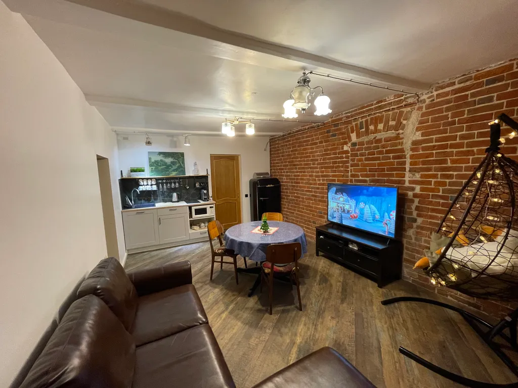 Уютный дом в самом сердце города