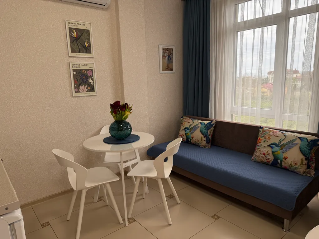 Квартира Квартира Просторная студия с закатами!!! — Сириус