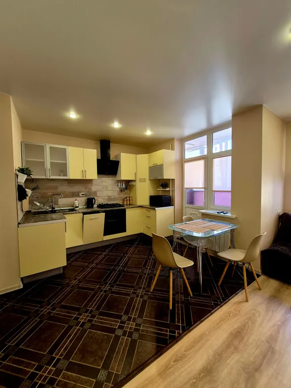 Двухкомнатная квартира с кухней-гостинной