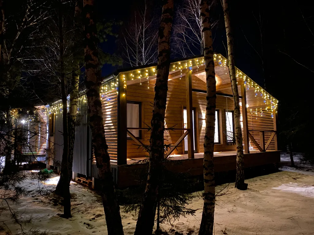 Дом с Сибирским чаном в лесной сказке