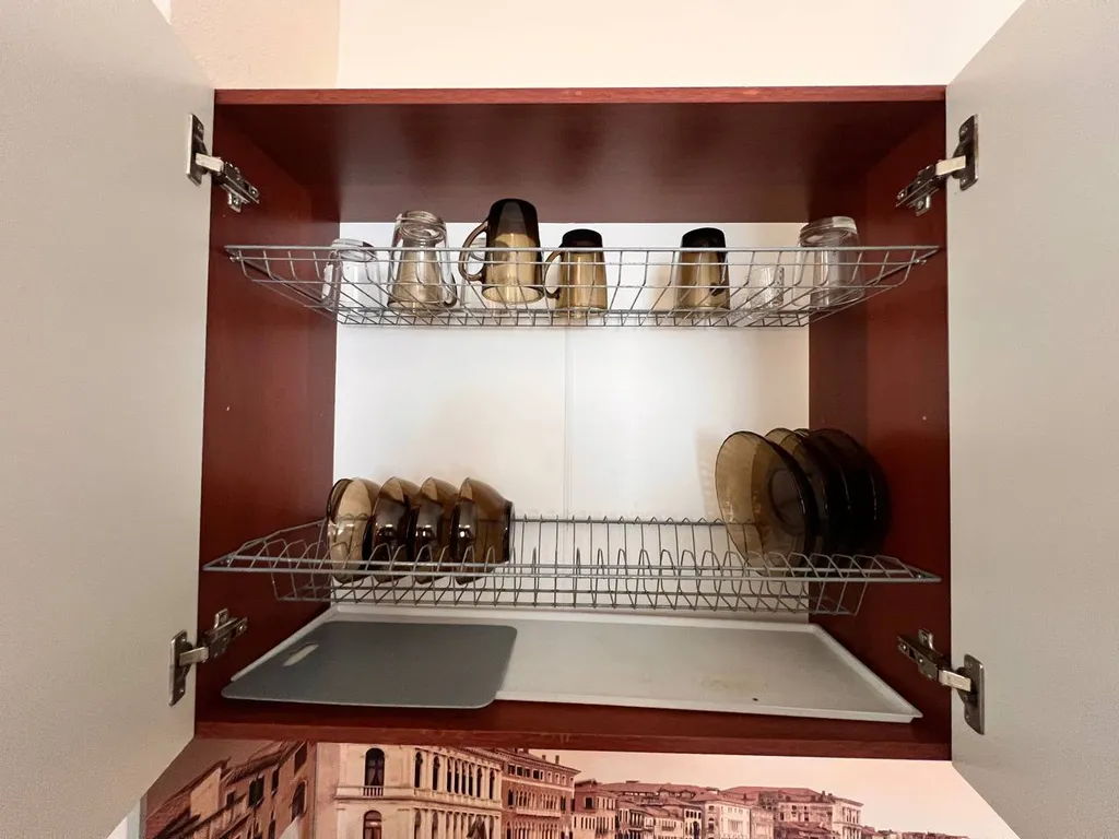 Квартира Уютная светлая студия, центр, ТЦ Вояж, парковка, кафе, аквапарк источник — Тюмень