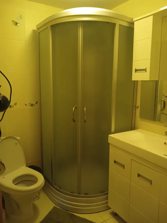 Трехкомнатная квартира у Торговых Рядов в центре