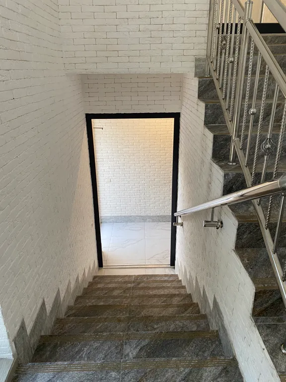 6-комнатный Дом