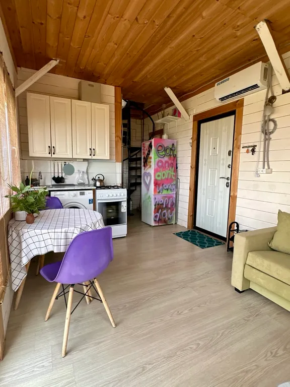 Уютный домик с видом на море