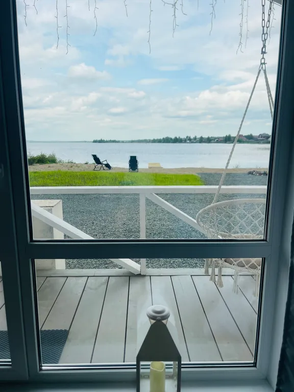 Дом на берегу озера Логмозеро