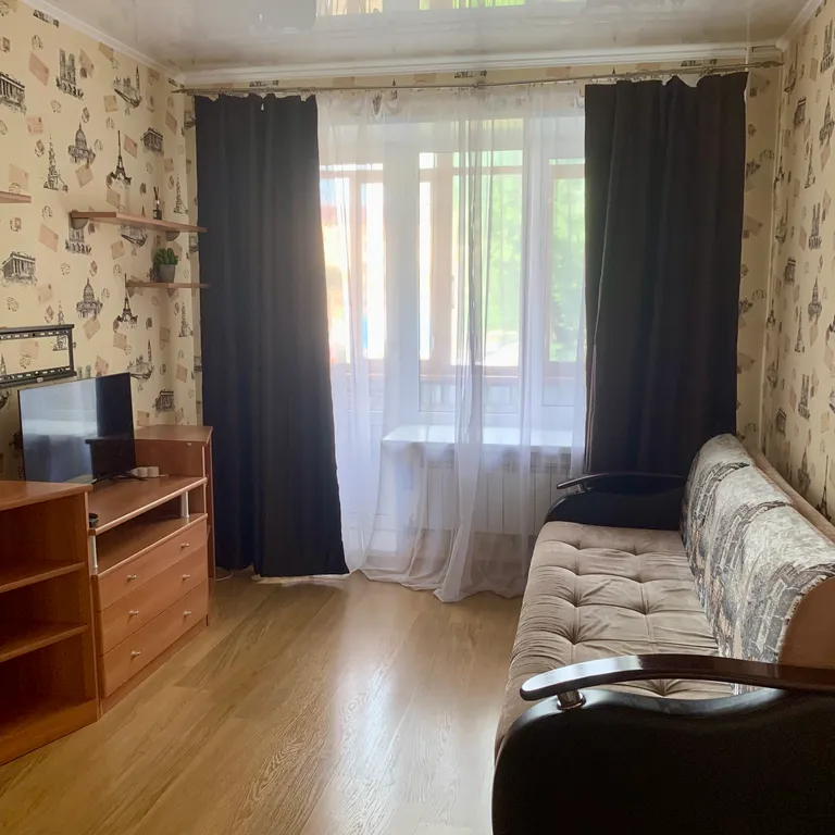 Квартира Однокомнатная возле набережной — аренда посуточно в Самара