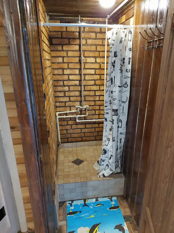 Коттедж с камином