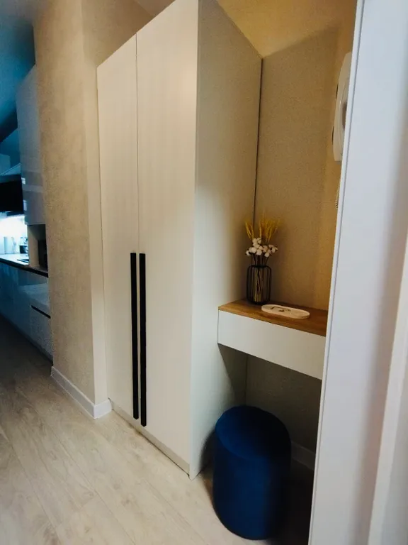 Уютная и стильная студия в горах между озером и морем