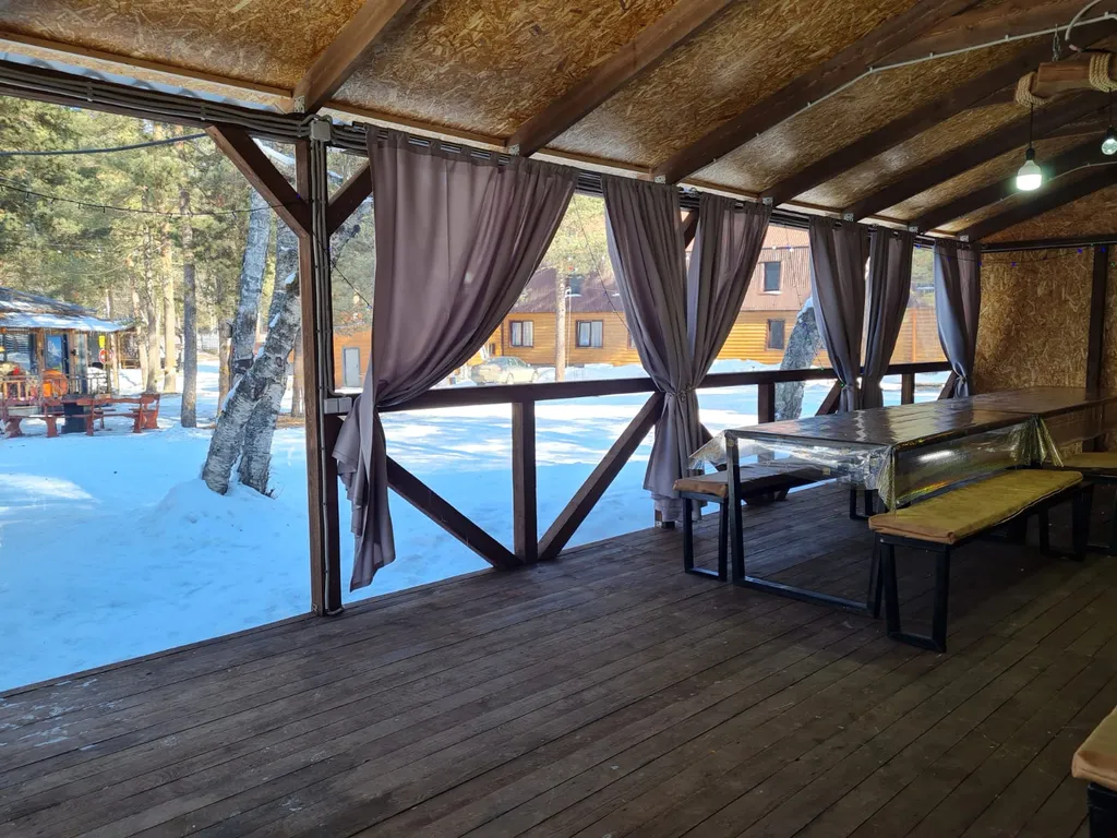 Шале с 6 спальнями на 15 гостей