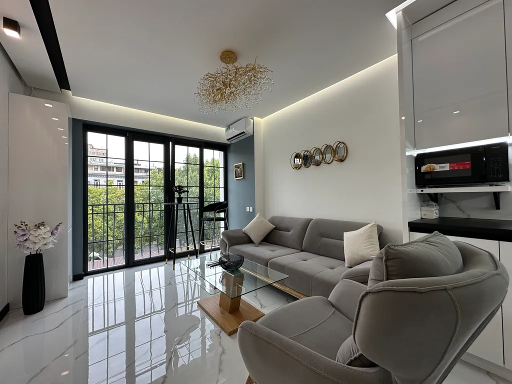 Роскошная 3-х комнатная квартира на проспекте Маштоца