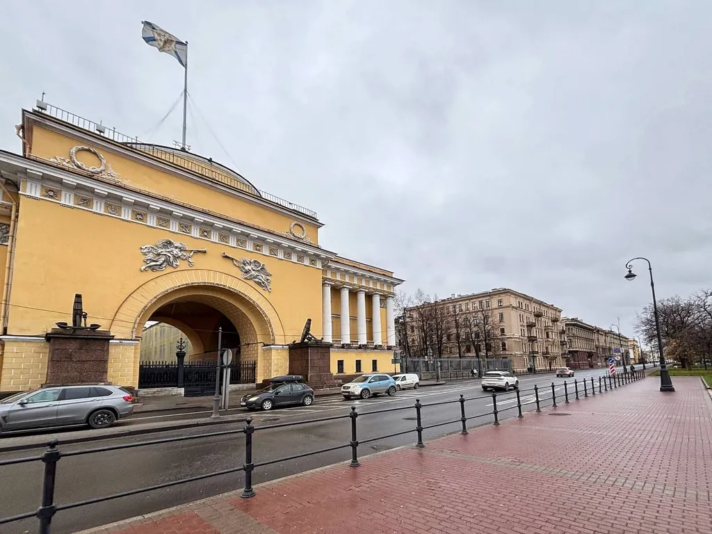 Квартира Квартира в Адмиралтействе у Эрмитажа — Санкт-Петербург