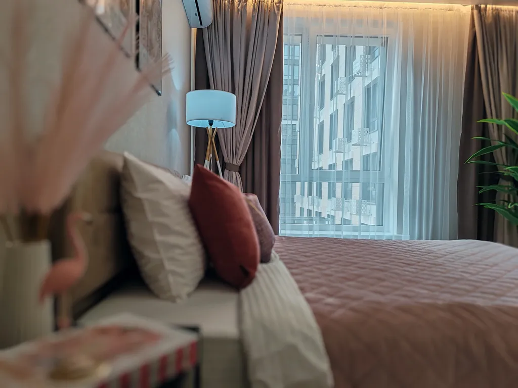 Атмосферная однокомнатная квартира Фламинго