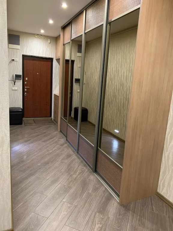 Квартира Квартира в ЖК Юнтоловская перспектива — Санкт-Петербург