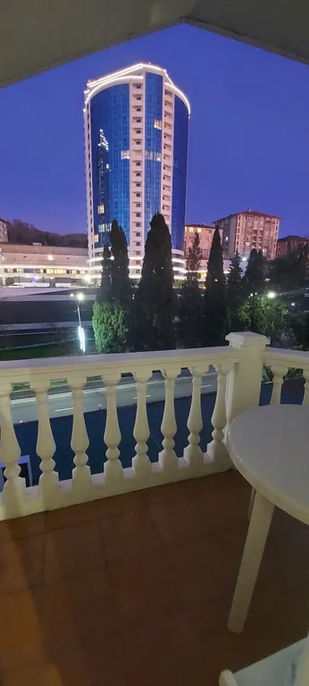 Квартира 2-комнатная Квартира — Сочи