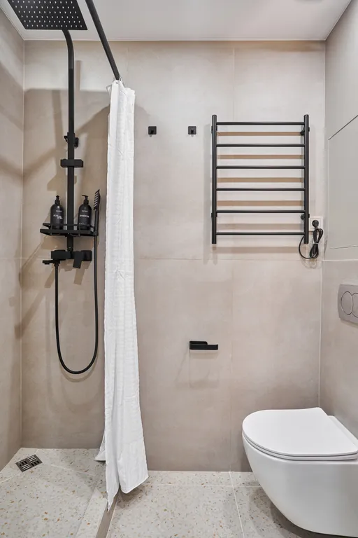 Современные апартаменты с видом на яхт клуб и канал имени Москвы