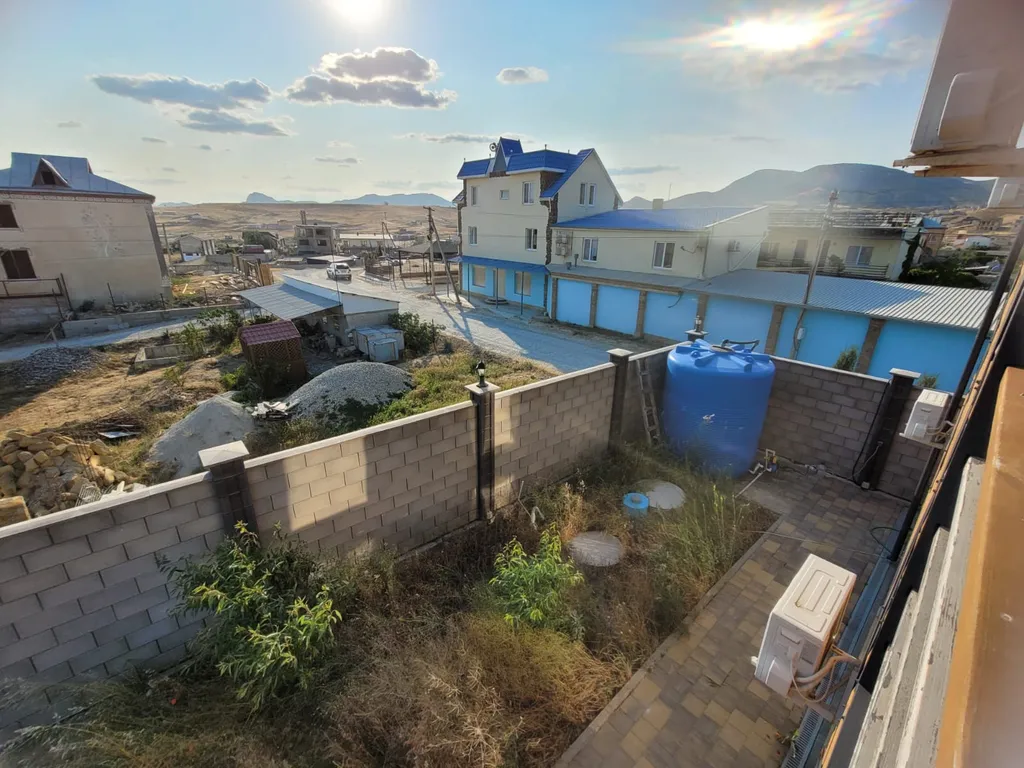 Новый комфортный чистый дом с террасой и видом на море