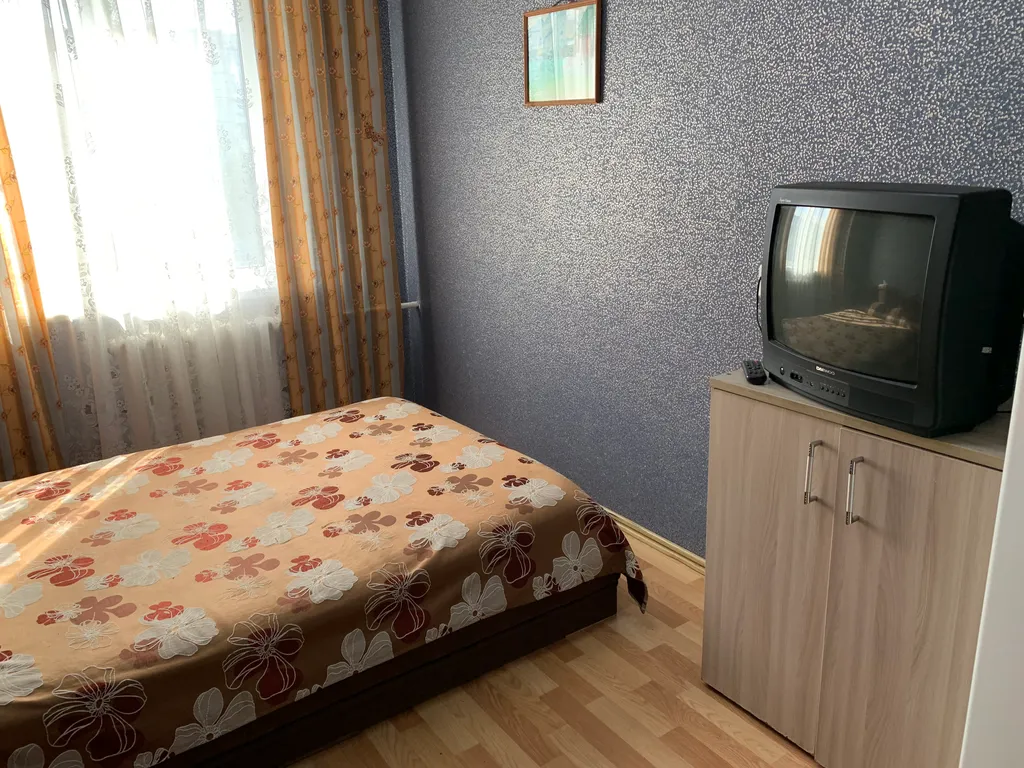 Студия напротив Сквера Пограничников