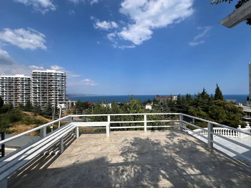 Уютный дом c прекрасным панорамным видом