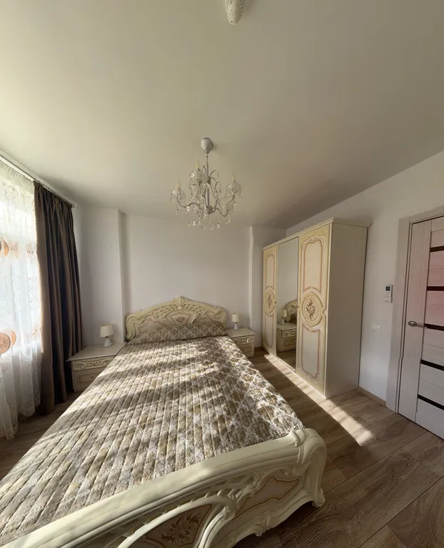 Квартира евродвушка с видом на горы