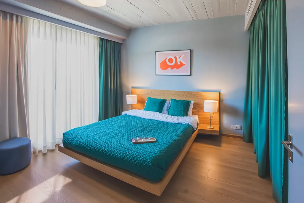 2-комнатная Квартира — аренда посуточно в Тбилиси