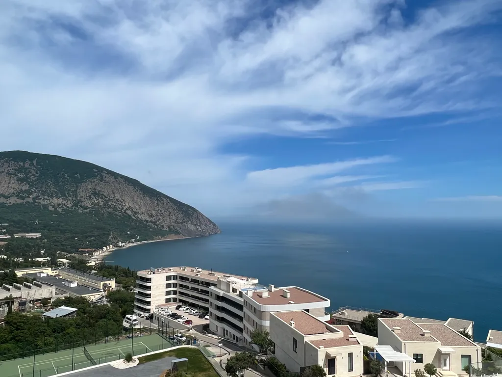 Однокомнатная комнатная с видом на море