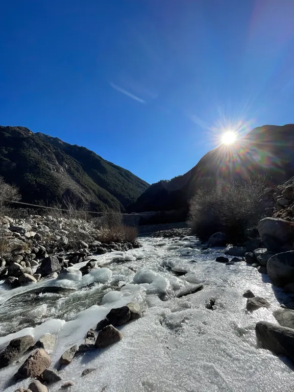 Уютный домик с видом на горы
