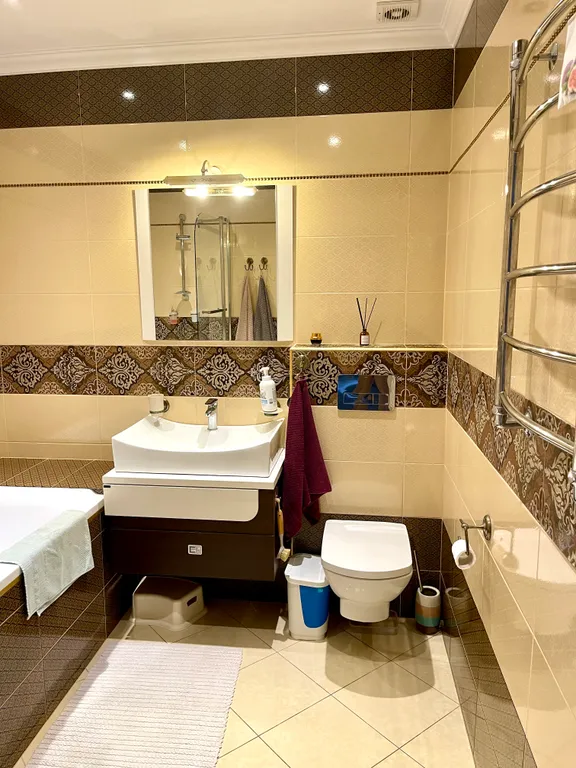 Просторная 3-к квартира в центре Калининграде