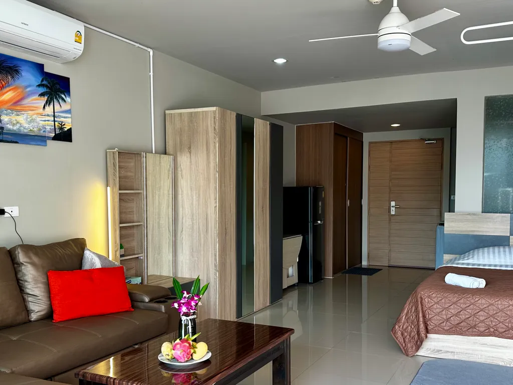 Видовая студия на пляже Карон