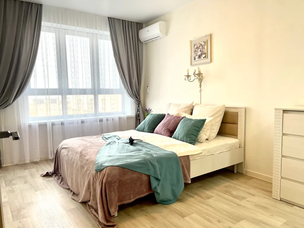 Квартира Квартира с кроватью king-size и видом на море — Анапа