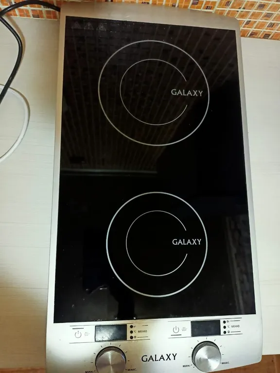 Отдельный дом без хозяев у залива