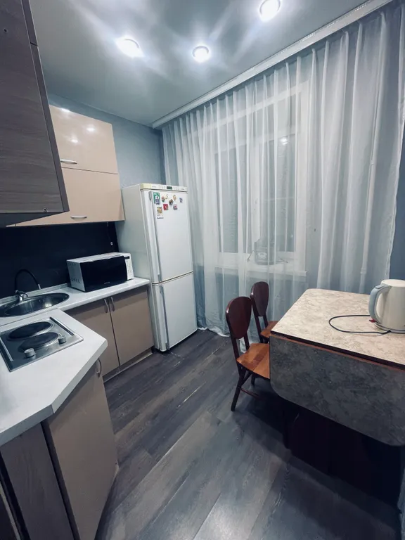 Макаренко 24