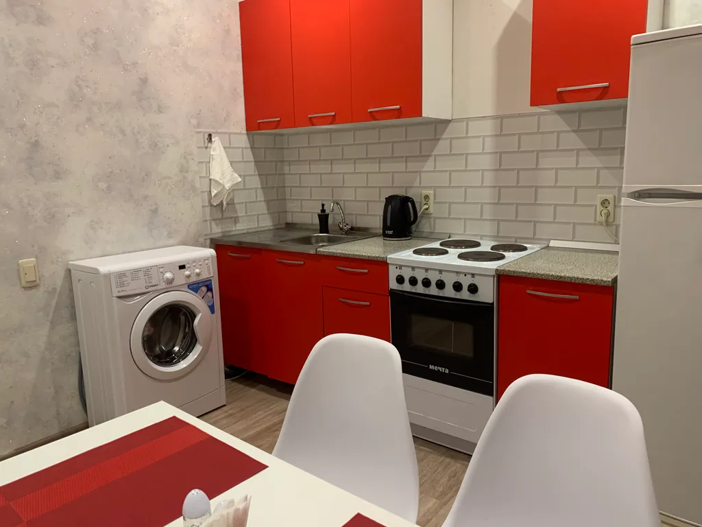 С видом на горы и реку Миасс