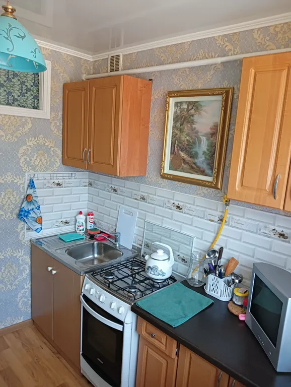 Чистая квартира с новым ремонтом рядом с ТЦ Космос