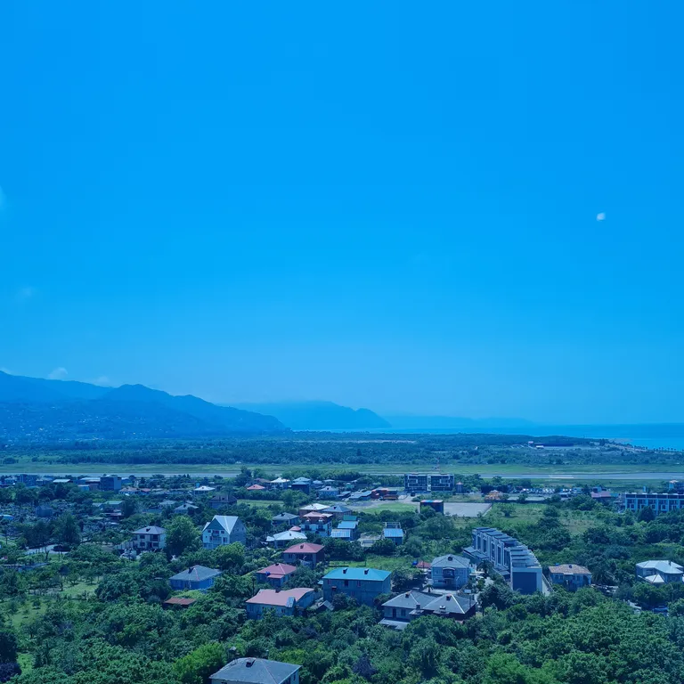 Просторные апартаменты #1 с кухней и балконом | панорамный вид на море