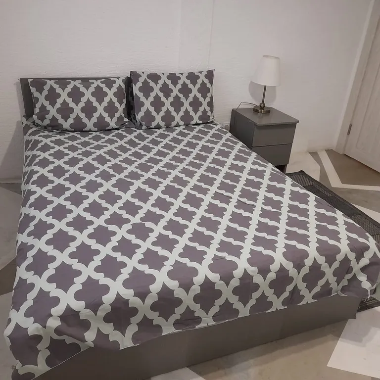 Хорошая квартира с двумя изолированными комнатами