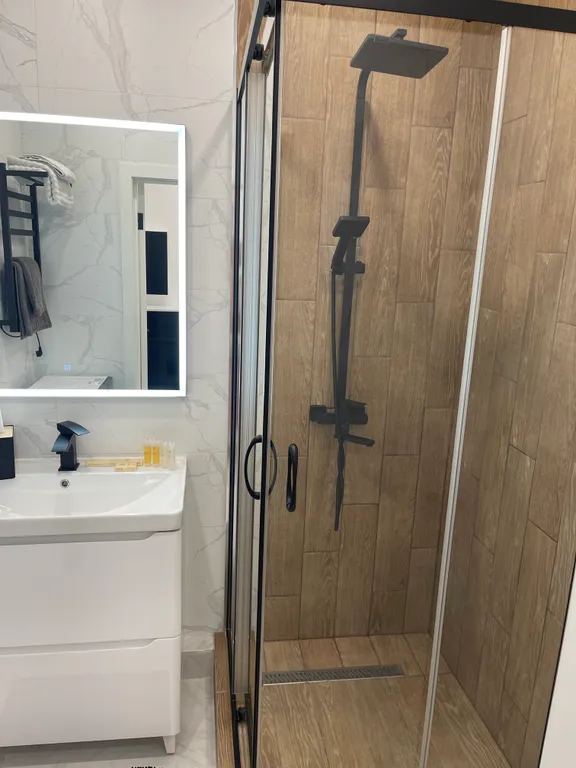 Апартамент 42