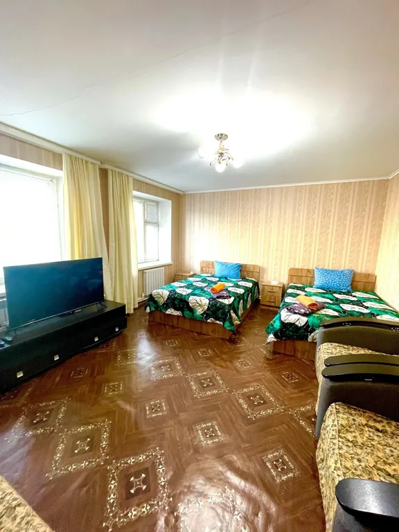 Комфортная двухкомнатная квартира в центре