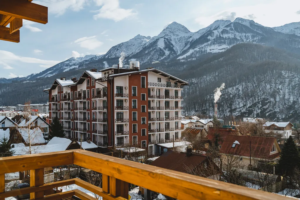 6-комнатный Дом