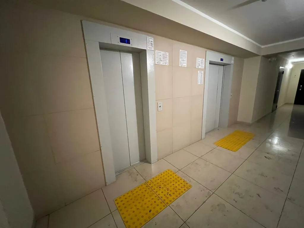 Студия с видом на Каму