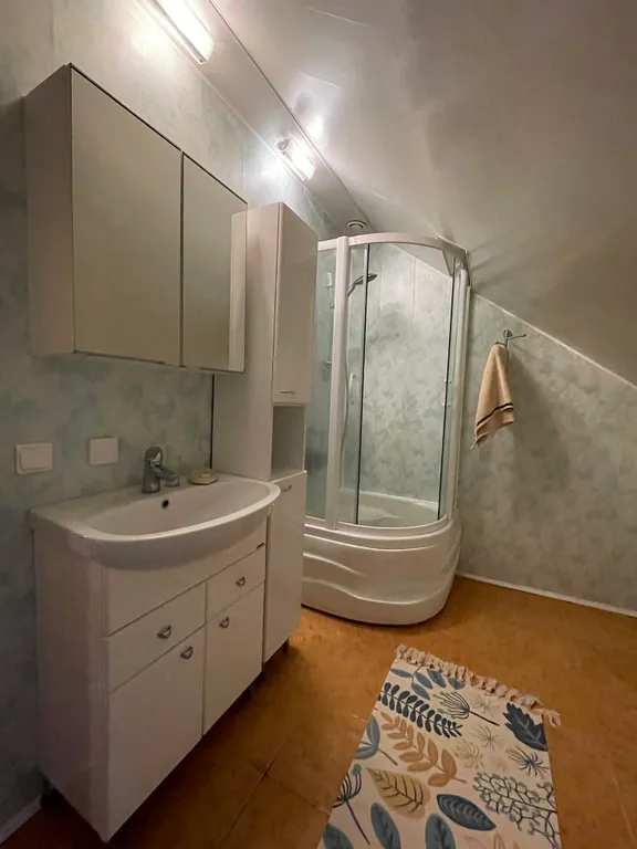 Коттедж на компанию