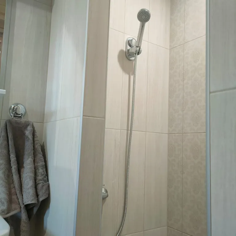 Таунхаус на 2 квартиры около моря