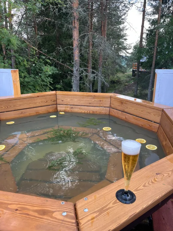 Уютный домик с чаном в тихом местечке