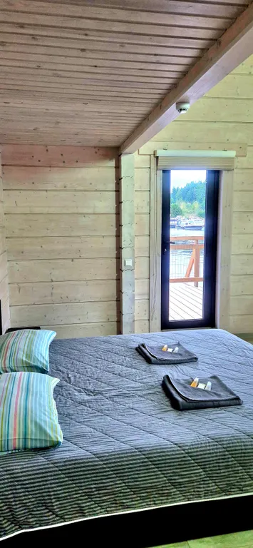 Раухала Деревянный Коттедж на воде