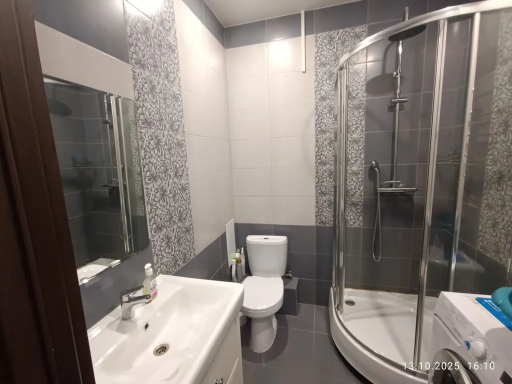 Однокомнатная на Алабина