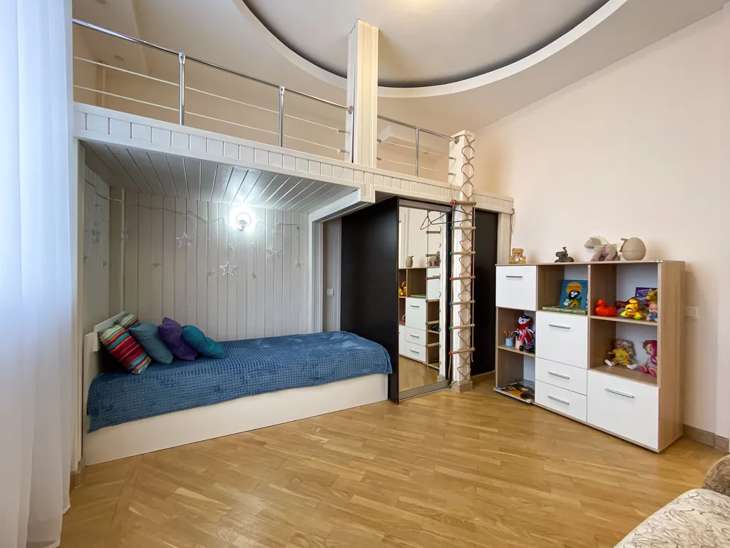 Просторная евротрёшка в центре города