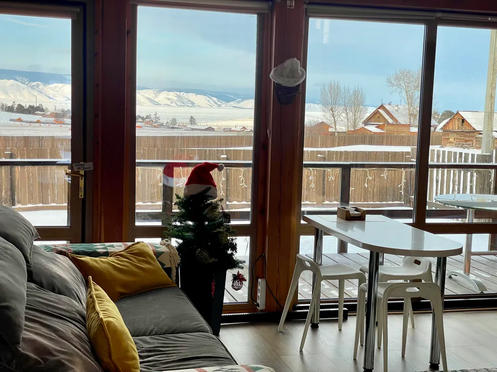 VIP жилье с видом на Байкал 2