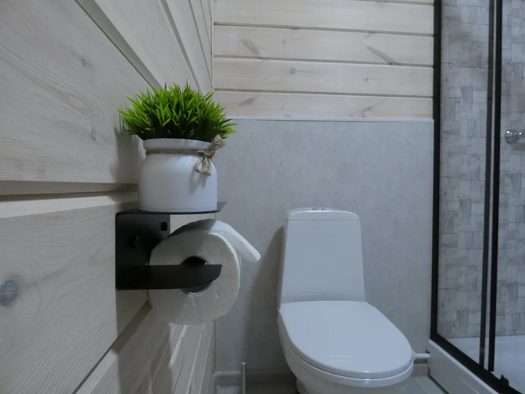 Уютный четырёхместный Домик с двухспальной кроватью