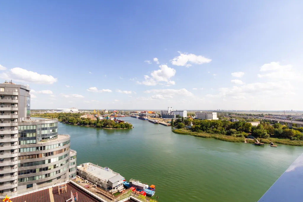 Апартаменты на берегу Дона с проектором